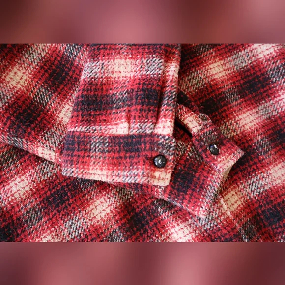 Colebrook Vintage Plaid Button Down Coat - Picture 4 of 7